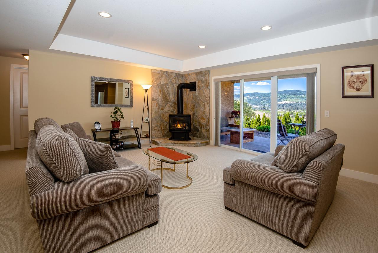 Adela'S Bed And Breakfast West Kelowna Exteriér fotografie